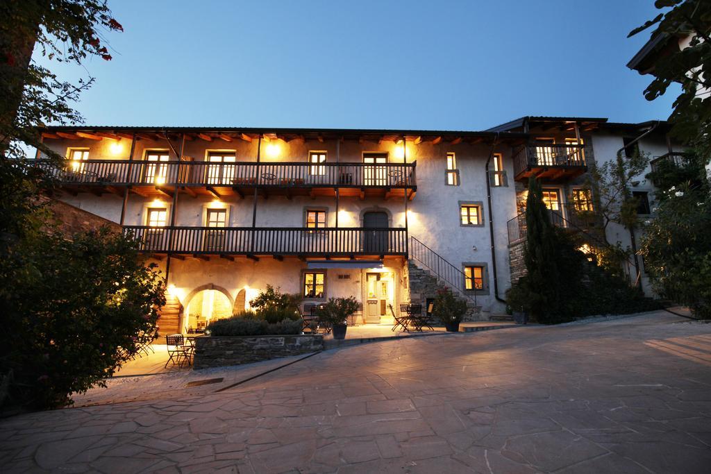 Boutique Hotel Dvor Dobrovo Exterior foto